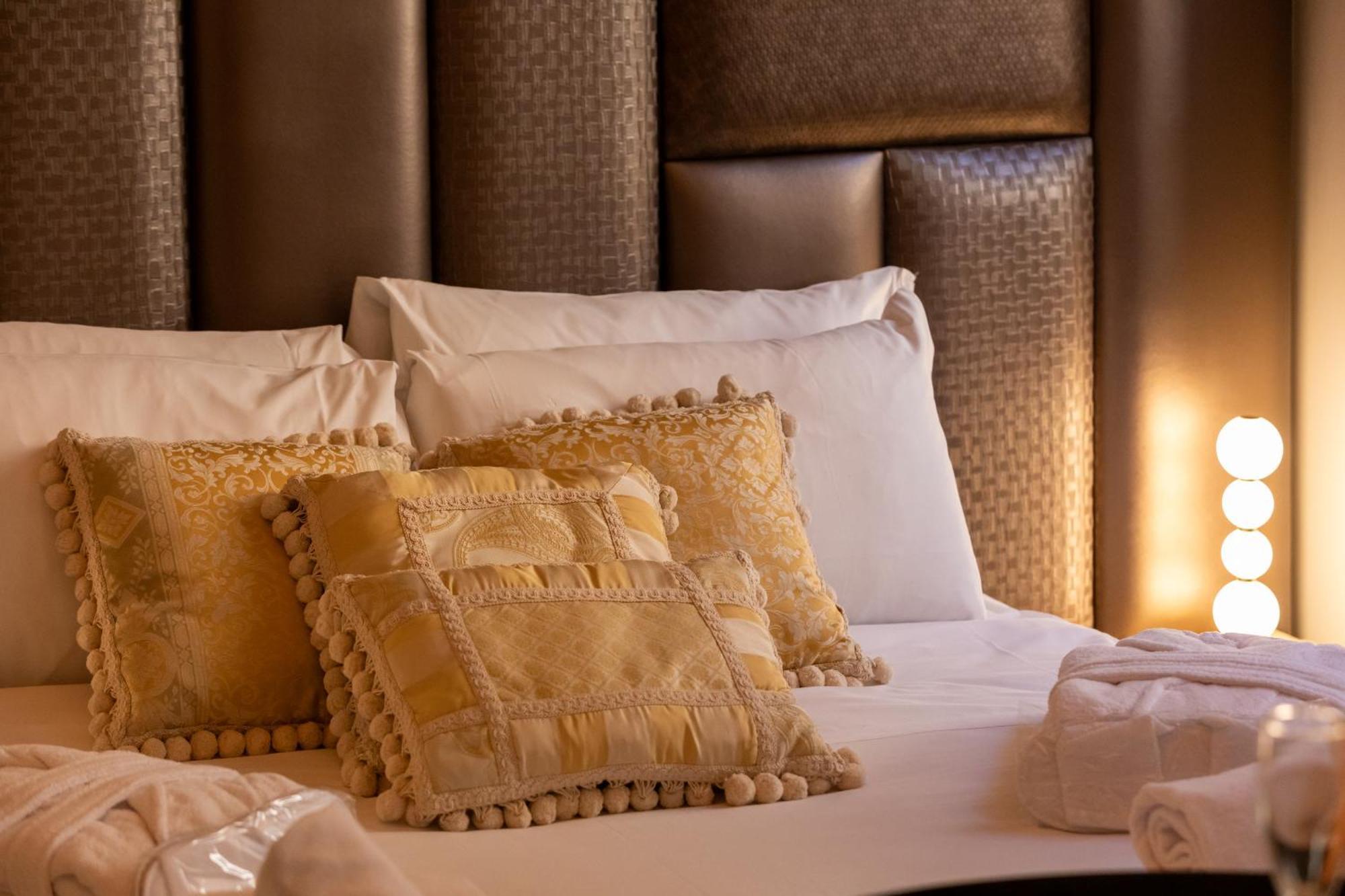 Fontana Di Trevi Roma Luxury Suite Dış mekan fotoğraf