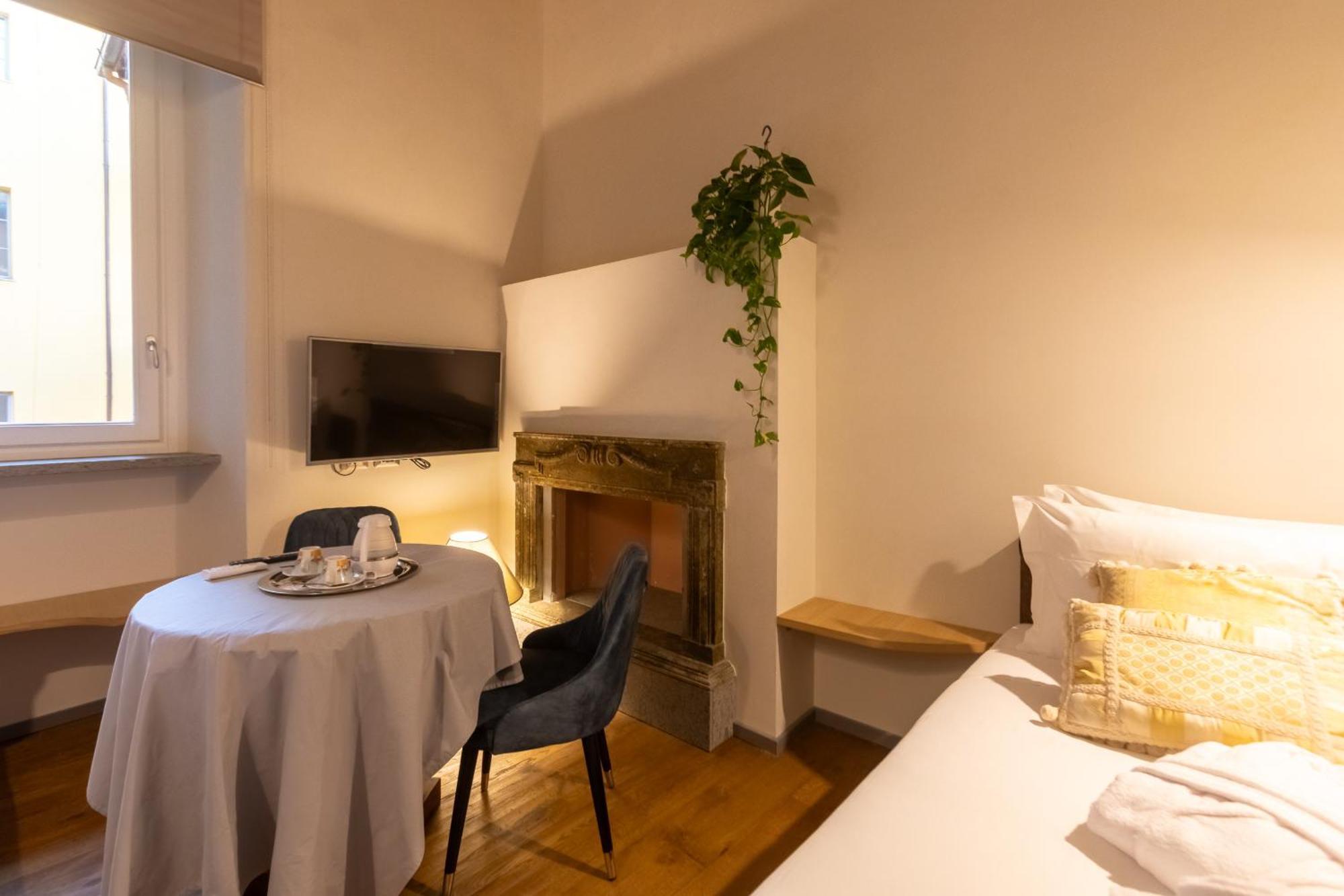 Fontana Di Trevi Roma Luxury Suite Dış mekan fotoğraf